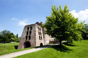 moira furnace Ashby-de-la-Zouch 4 sm.jpg